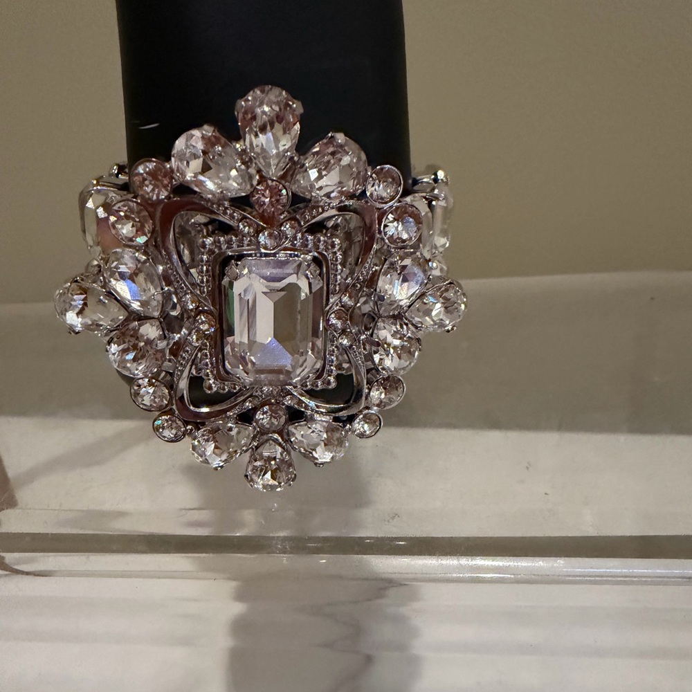 Dolce & Gabbana crystal Pearl Pendant Chain Bracelet
